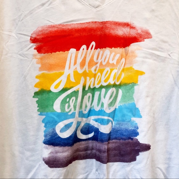 Evri Tops - Plus // Rainbow Love Graphic Tee
